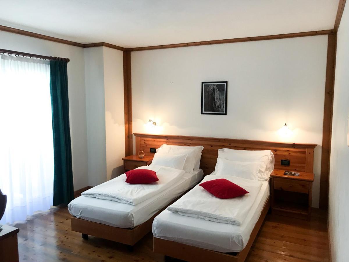 Hotel Garni Civetta Selva di Cadore Exterior foto